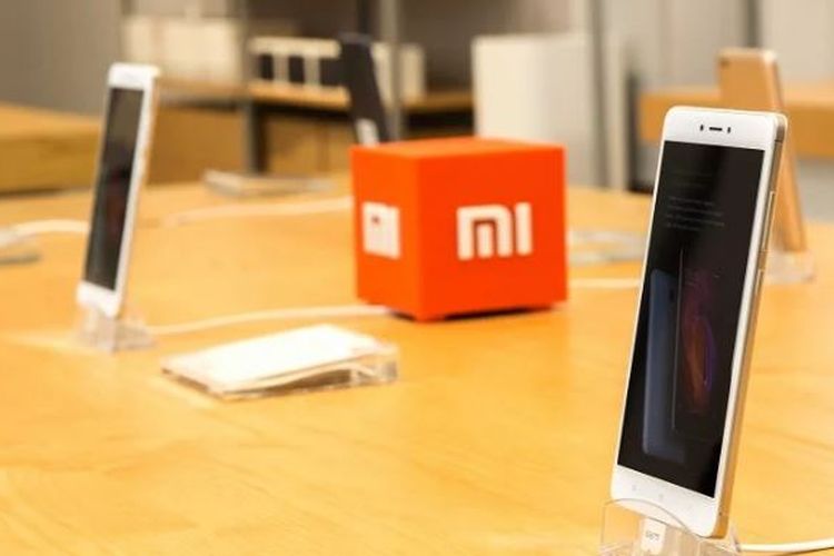 ponsel-xiaomi-dilaporkan-diam-diam-merekam-aktivitas-pengguna