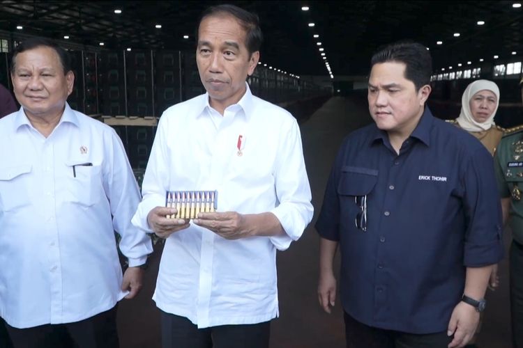 Jokowi Sebut Dunia Kekurangan Peluru Saat Ini