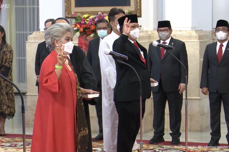 presiden-jokowi-lantik-12-dubes-luar-biasa-dan-berkuasa-penuh