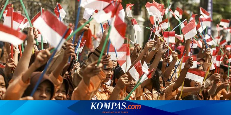 Keseruan Sebelum Pandemi, 6.000 Bendera Diarak Pelajar di Denpasar Sambut HUT RI
