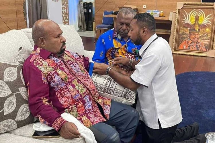 Lukas Enembe Sering Naik Jet Pribadi, Merasa Tak Aman Naik Pesawat Komersil