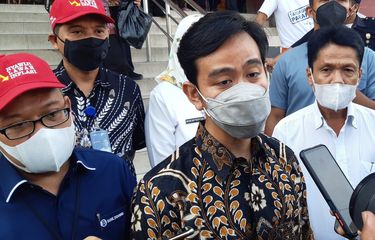 gibran-larang-pemudik-masuk-solo-tetapi-izinkan-wisatawan-dari-jakarta-datang