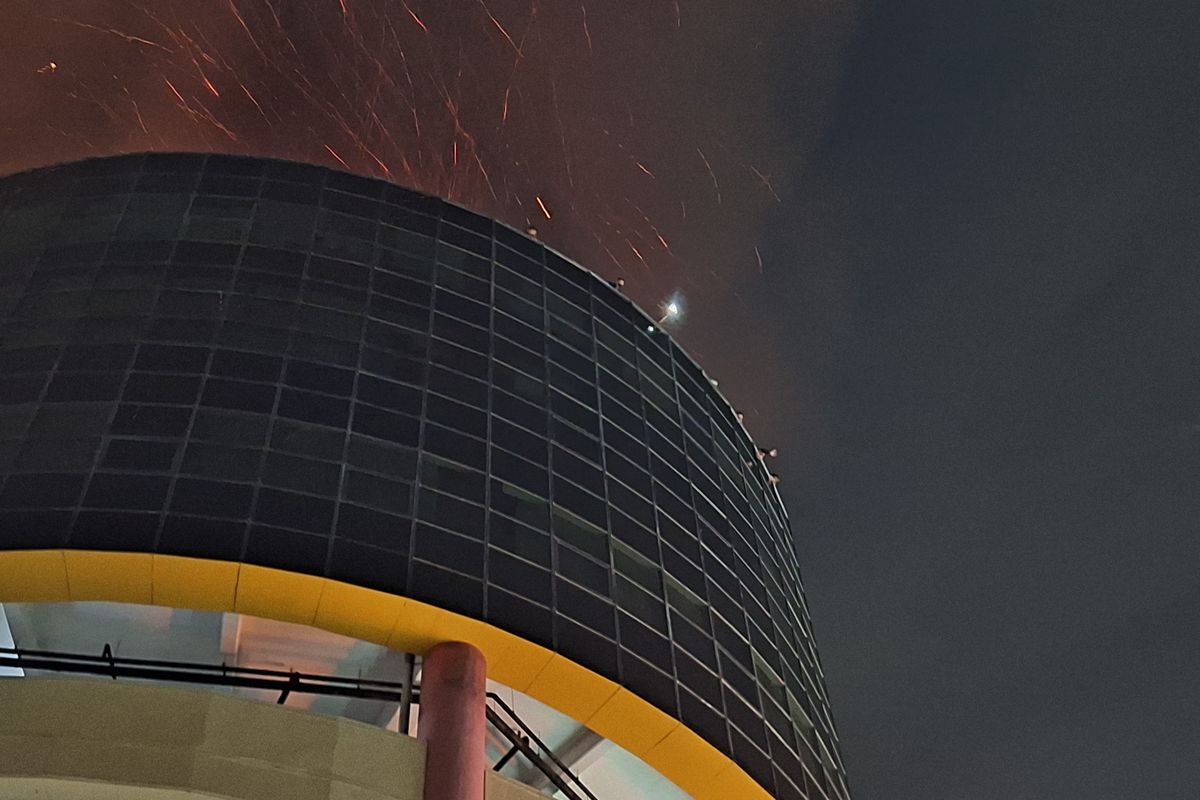 Kebakaran di Glodok Plaza Berasal dari Diskotek Lantai 7