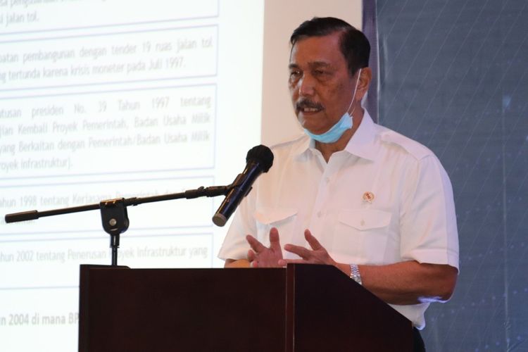 Luhut Datangkan TKA China karena Penduduk di Lokasi Proyek Pendidikannya Rendah