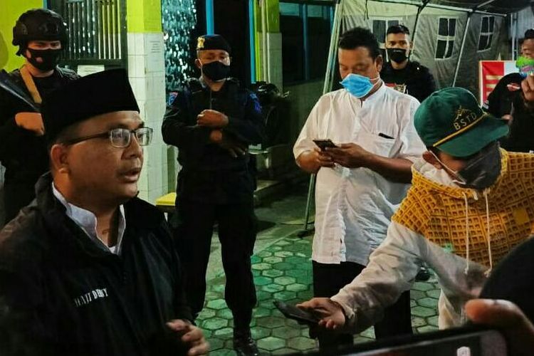 siapkan-tim-hukum-untuk-gugatan-di-mk-denny-indrayana-ada-bambang-widjojanto