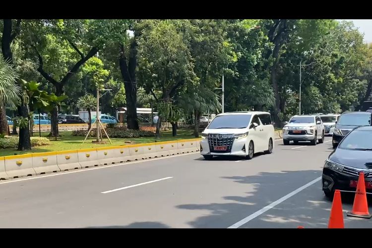 Menteri dan Eselon I Tak Boleh Pakai Mobil Impor, Ini Kata Toyota
