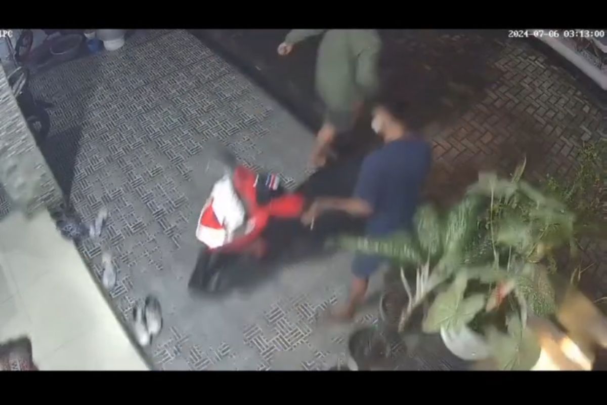 dalam-15-menit-tiga-motor-di-bekasi-hilang-digondol-maling