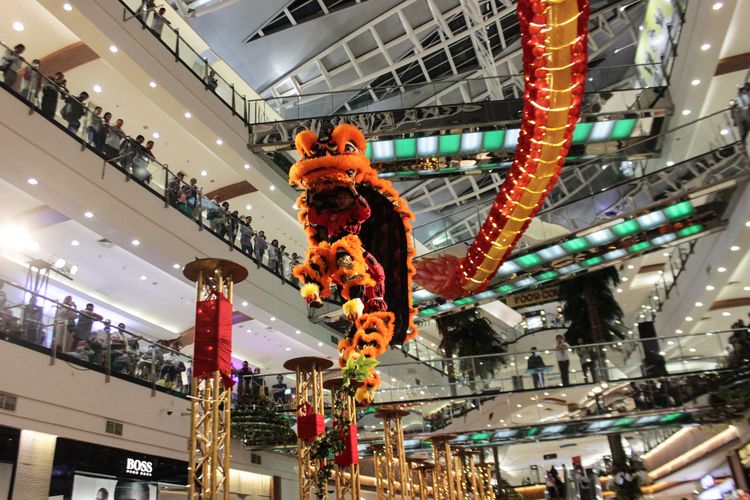Atraksi Barongsai hingga Kuliner Khas China Ramaikan Perayaan Imlek di Jakarta