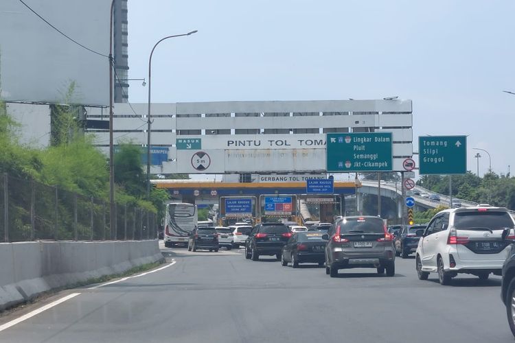 Siap-siap, Tarif Ruas Tol Dalam Kota Bakal Naik