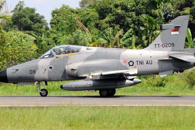 Kisah Jet Hawk TNI AU Nyaris Tembak Jatuh Pesawat Hornet di Atas Kupang