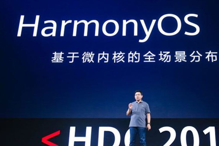 CEO Huawei Sesumbar Harmony OS Bakal Saingi Apple iOS