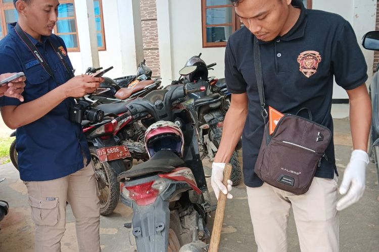 Personel Operasi Damai Cartenz Diserang Pakai Kapak di Papua, 2 Polisi Terluka