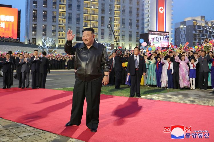 Kim Jong Un Rilis Lagu Baru yang Isinya Puji Diri Sendiri