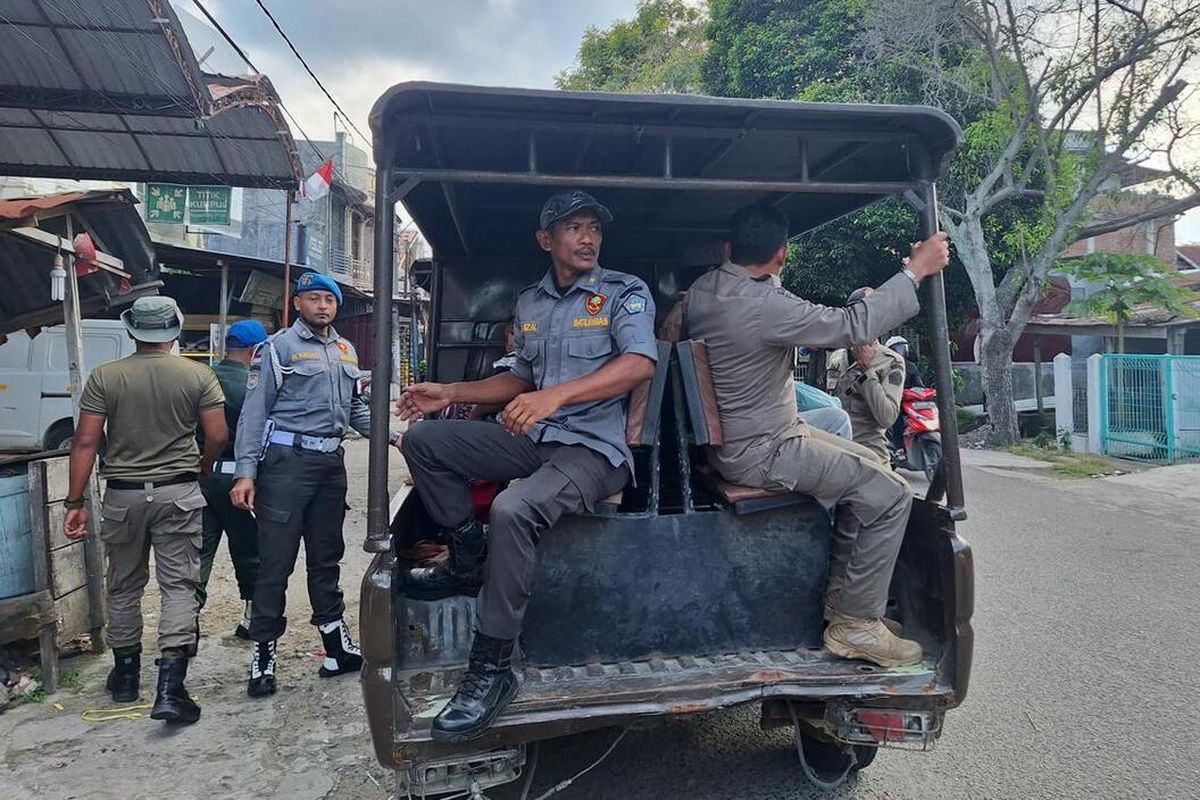 Rumah Makan Nekat Buka Saat Ramadhan, Satpol PP Gorontalo Sita Peralatan Masak
