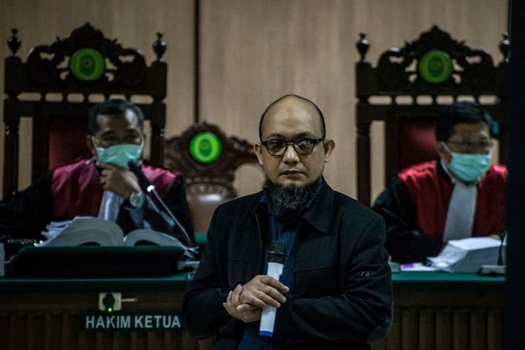 Kuasa Hukum Terdakwa Salahkan Penanganan Medis sehingga Mata Novel Rusak