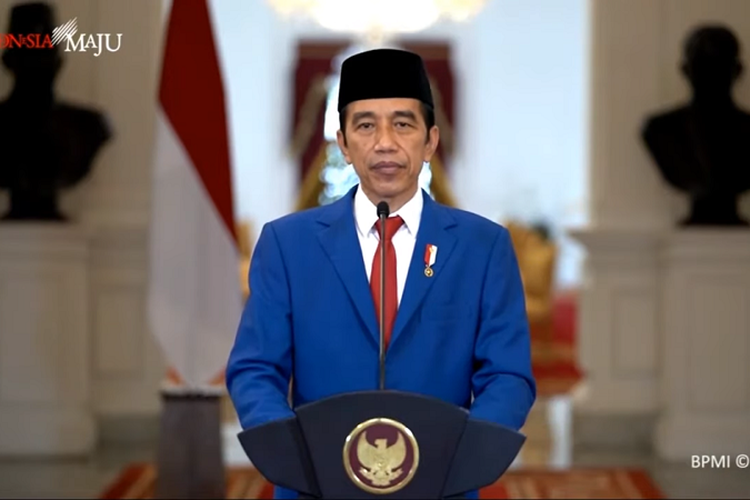 Jokowi Minta Pedagang Kecil Bertahan Sampai Vaksin Tersedia