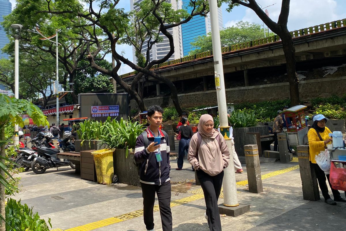 Karyawan Swasta Sindir Cuti Bersama 18 Agustus: ASN Libur Panjang, Kita Kerja Terus
