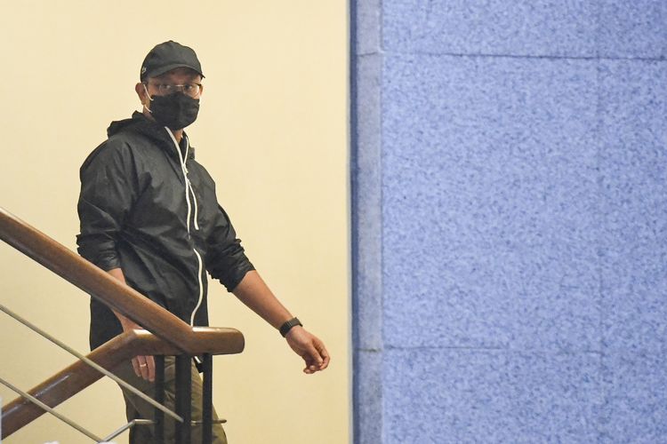 Komplotan Lima Maling yang Dipimpin Seorang Menteri