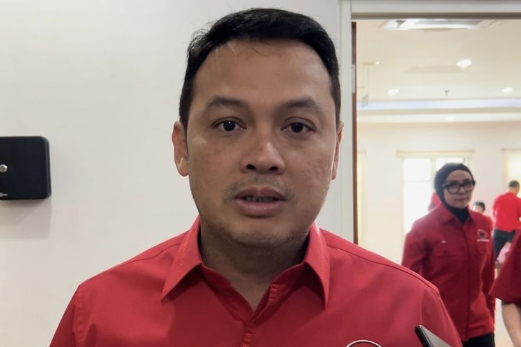 Legislator PDIP Minta Bendera Selain Merah Putih Dicopot Termasuk One Piece