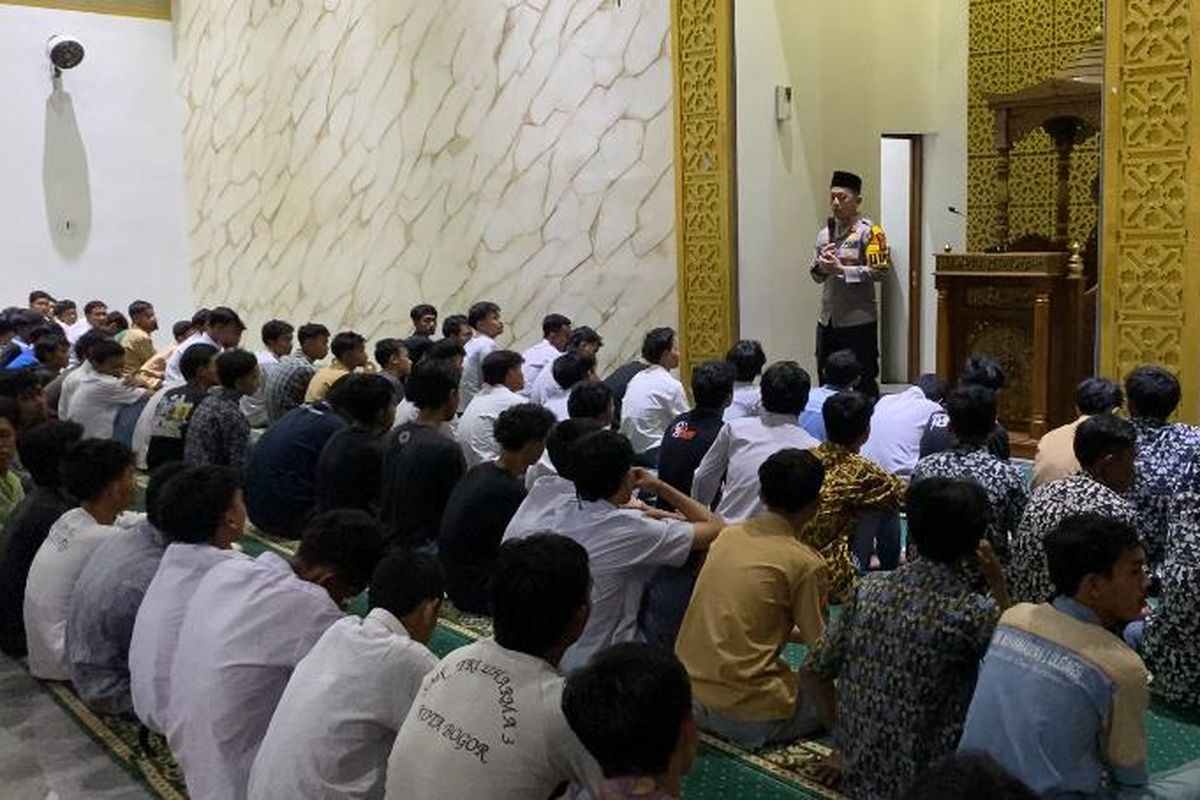 Grup WA Mobilisasi Demo di Jakarta Terbongkar, Ratusan Pelajar Wajib Bayar Rp 10.000