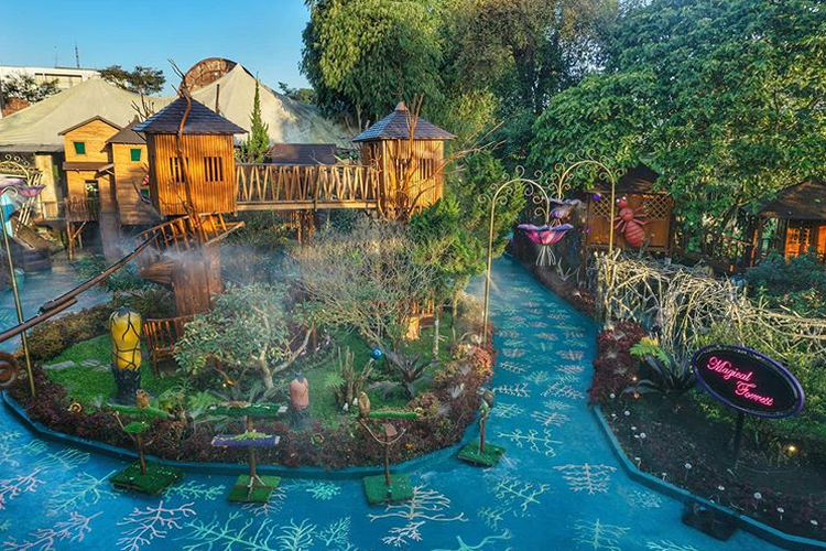 Kembangkan Imajinasi Anak dengan Pesona Dunia Fantasi di Lembang Wonderland