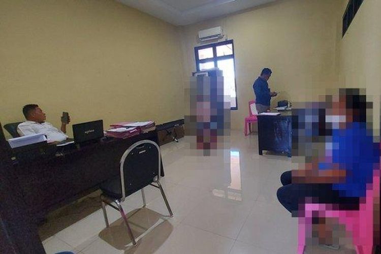 Suami Digoyang Ombak di Laut, Istri Digoyang Pria Lain di Rumah