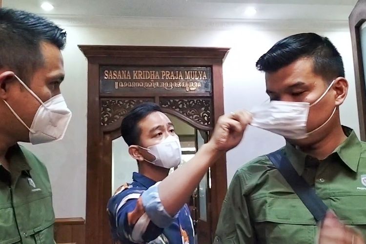 Aksi Lepas Masker Dianggap Coreng Wibawa TNI, Gibran Tegaskan Jaga Wibawa Korban 