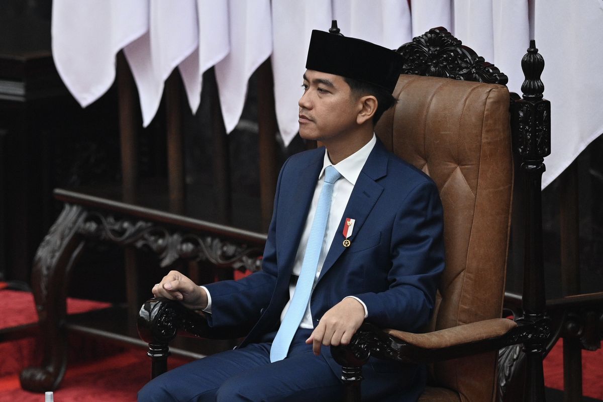 polemik-ijazah-wapres-gibran-berlanjut-pelapor-siapkan-laporan-pidana