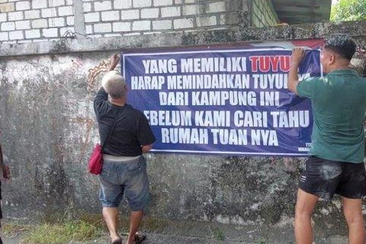 warga-lamongan-pasang-spanduk-larangan-tuyul-beraksi-gara-gara-sering-kehilangan-uang