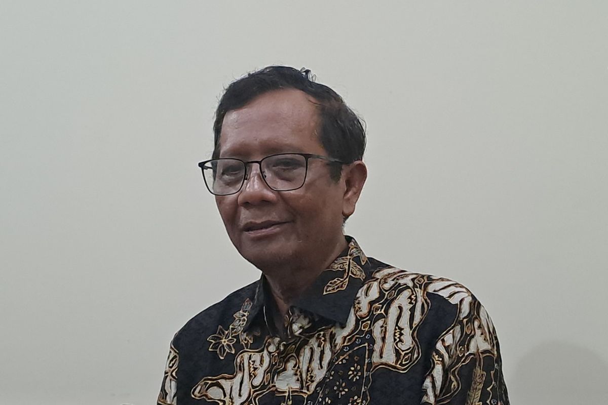 Mahfud MD Merasa Jokowi Berubah pada April 2022: Mulai Lihat Pembelokan...