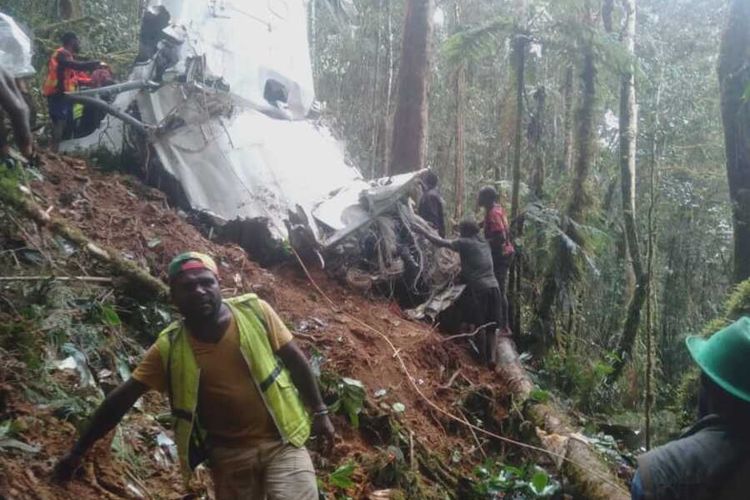 Jatuh di Bukit, Pesawat Rimbun Air PK-OTW Hancur, Tidak Ada yang Selamat