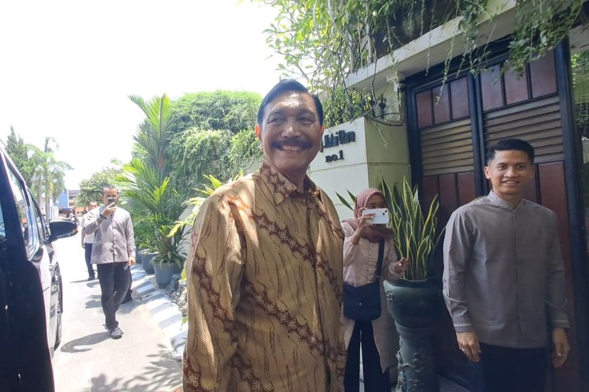 Luhut ke Pihak yang Minta Wapres Gibran Dicopot: Kau Jangan Tinggal di Indonesia!