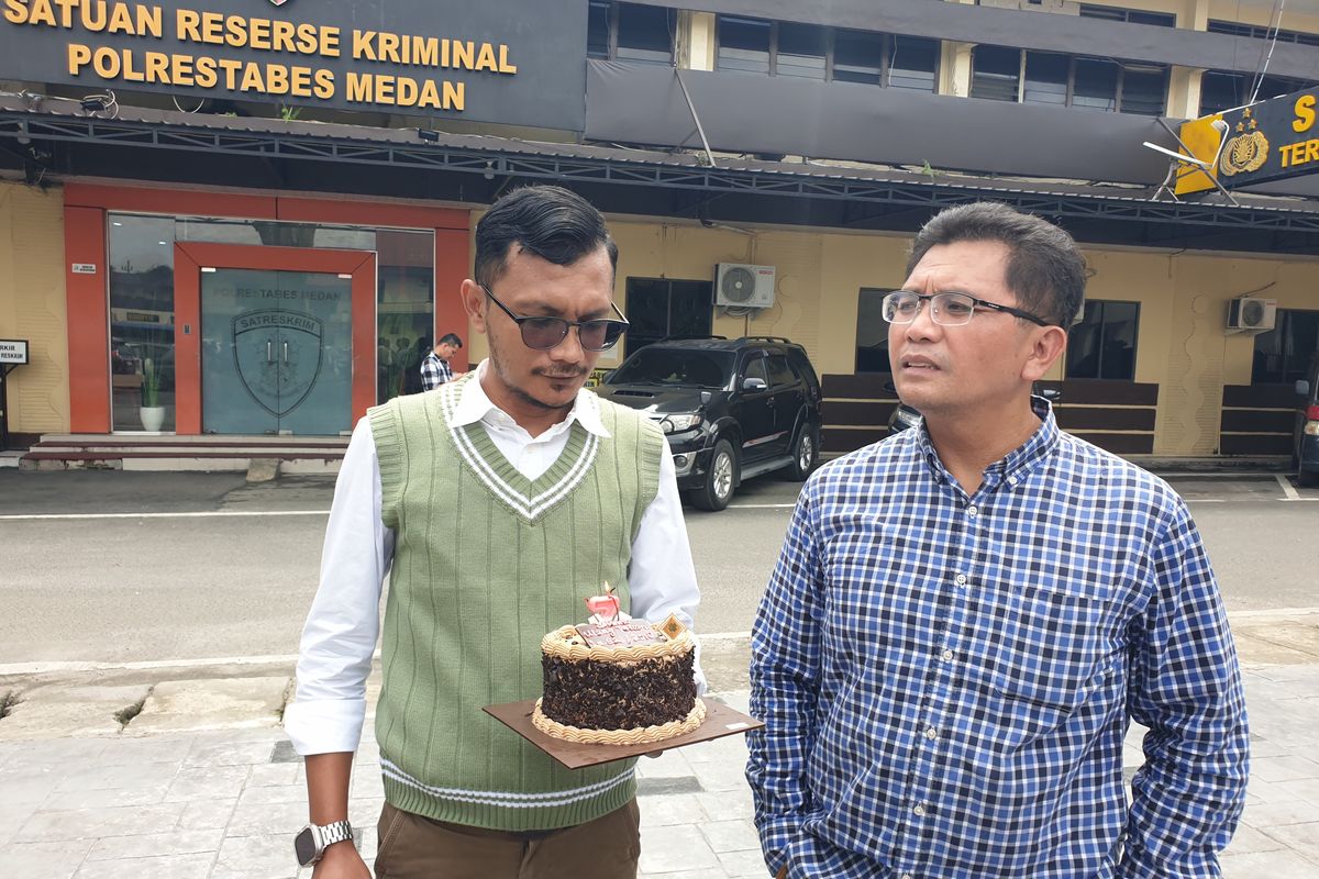 Kue Ultah untuk Polisi Medan yang "Tidur", Biarkan Kasus Mangkrak 7 Tahun