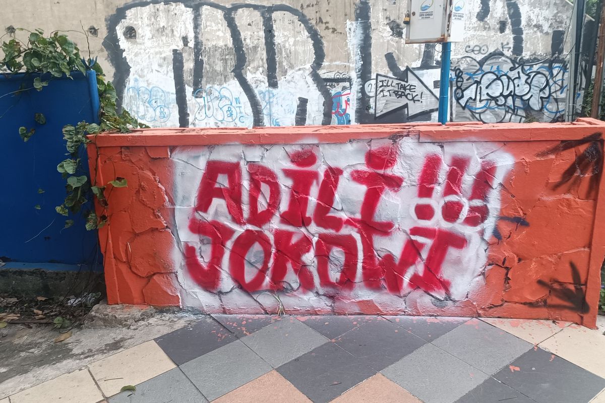 Ikrar : Tagar Adili Jokowi Dari Coretan Tembok Jadi Gerakan Mahasiswa