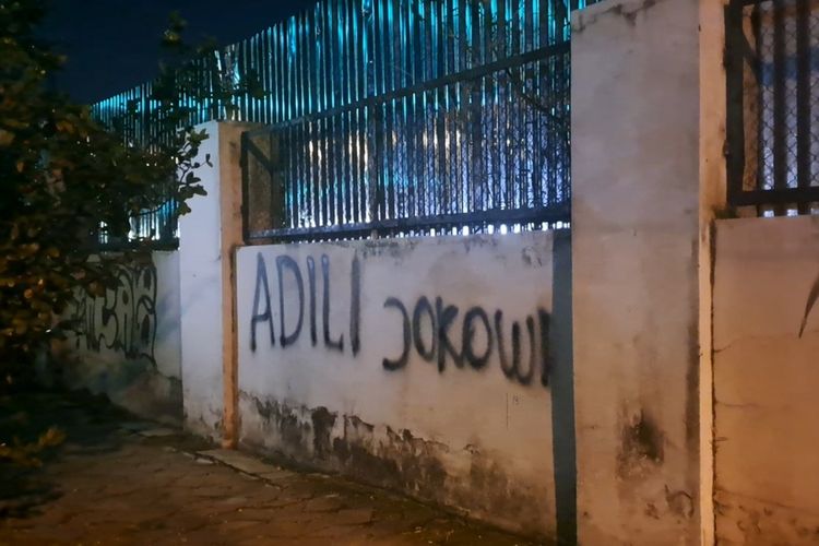 Ikrar : Tagar Adili Jokowi Dari Coretan Tembok Jadi Gerakan Mahasiswa