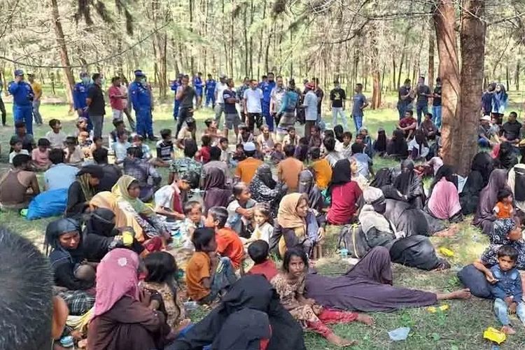 berita-hoaks-quotonlinequot-menambah-sentimen-anti-rohingya-di-indonesia