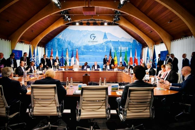 jelang-2-tahun-perang-rusia-ukraina-g7-akan-bahas-sanksi-baru-untuk-moskwa