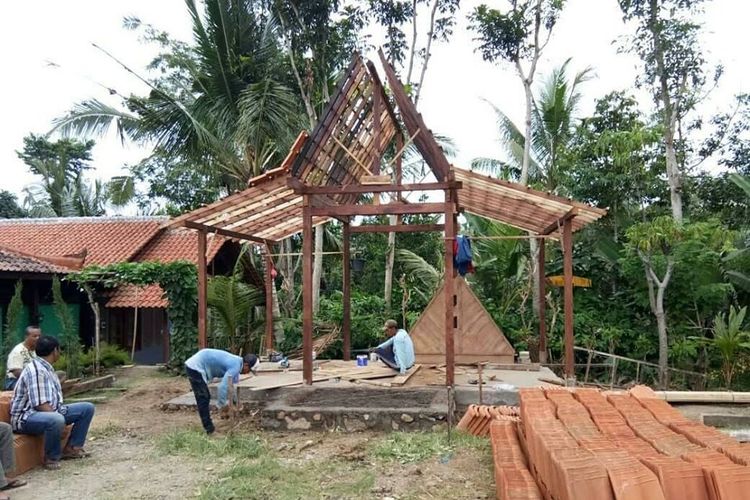 Pastor di Banyuwangi Bangun Mushala: Agar Tamu Muslim Shalat dengan Nyaman

