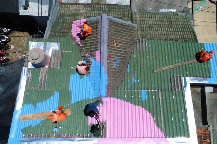 Cat Genteng Rumah di Sekitar Flyover Lenteng Agung yang Mulai Direalisasikan