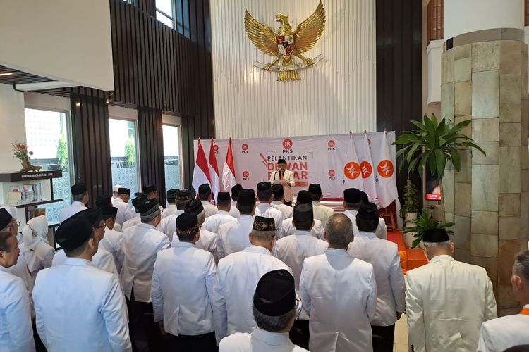32 Purnawirawan Jenderal TNI-Polri Jadi Dewan Pakar PKS