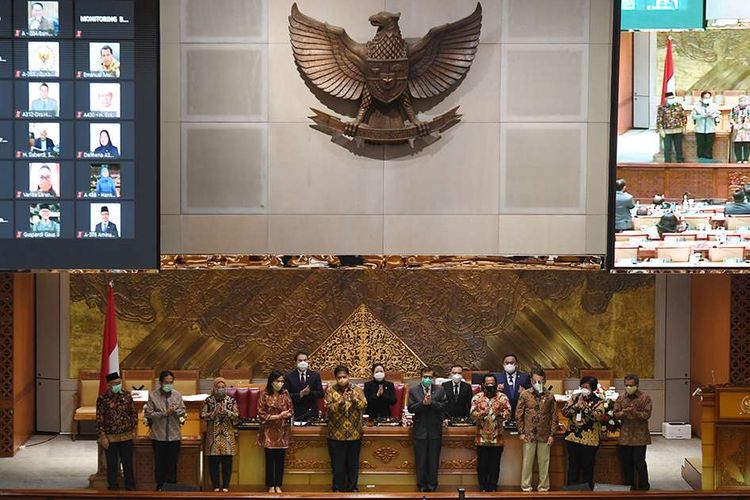 Beredar Lagi Versi Baru RUU Cipta Kerja, yang Mana Draf Finalnya?