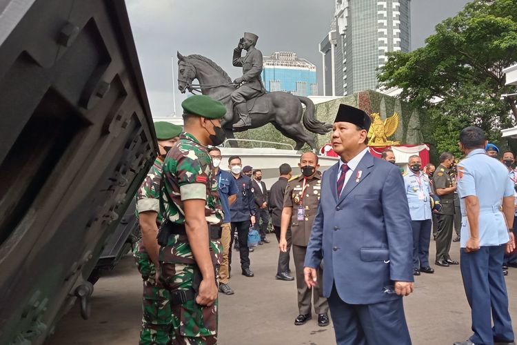 Singapura Latihan Militer di Langit Indonesia, Prabowo: Tidak Membahayakan
