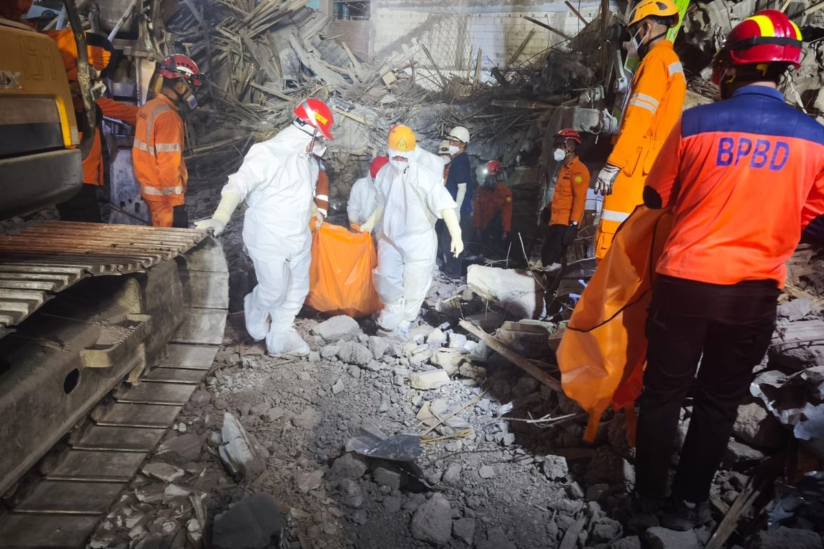 37 Nyawa Melayang Bukan Takdir, Tragedi Khoziny Dosa Konstruksi yang Bisa Dicegah