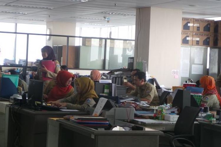 bkn-sebut-jumlah-pns-bakal-turun-drastis-ini-alasannya