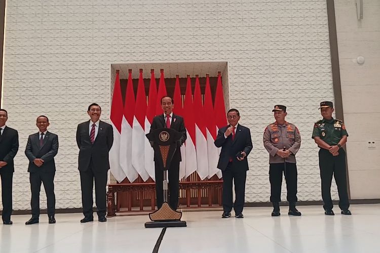 Saat Jokowi Respons Kisruh Golkar, Luhut Mengangguk-angguk, Bahlil Tertawa...