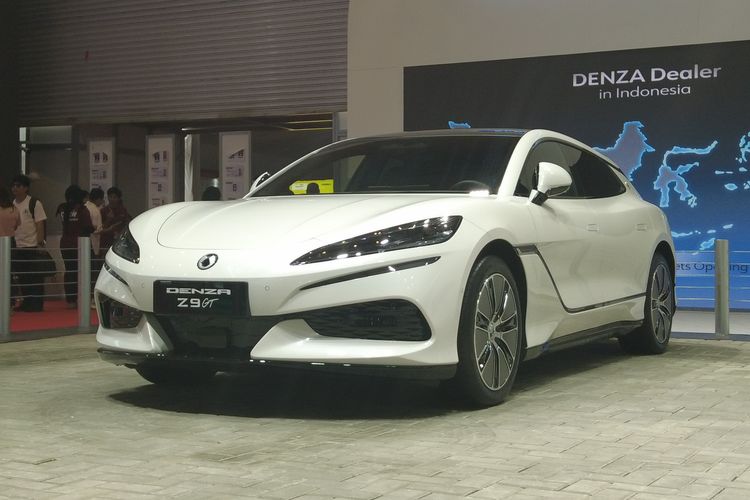 BYD Denza Z9 GT: Mobil Listrik Jarak Tempuh Terpanjang Dunia 1.036 Km