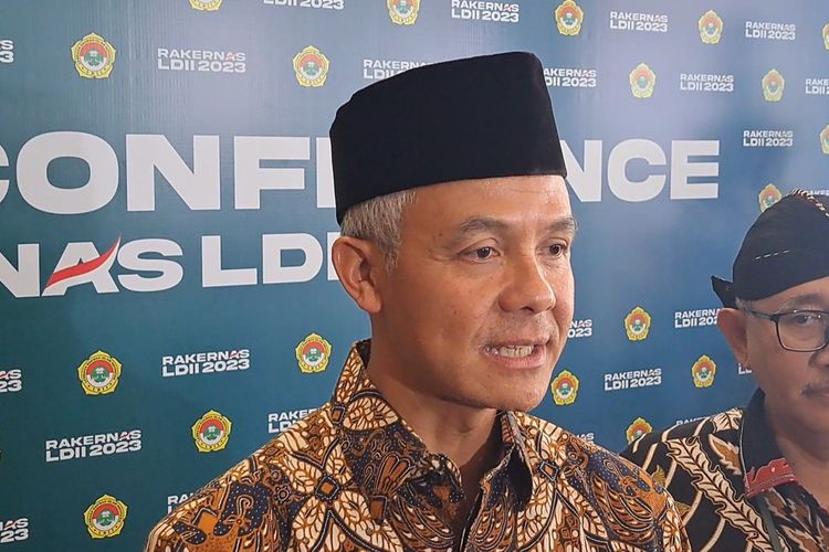 ganjar-ingin-beri-kesempatan-rakyat-bisa-usul-copot-menteri