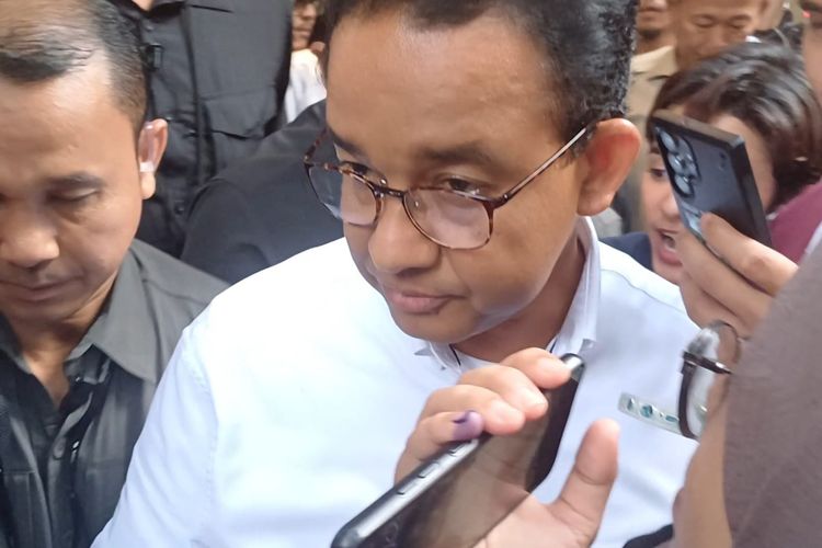 Anies-Muhaimin Hindari Awak Media Usai Temui Jusuf Kalla