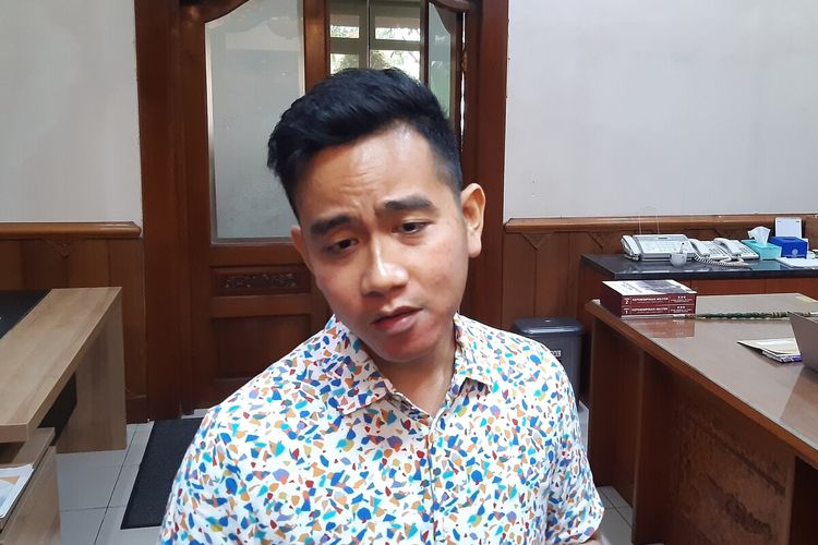 Anies Baswedan Telepon Gibran, Ajak Bertemu di Jakarta