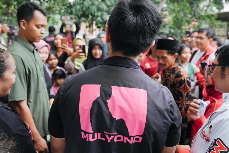 ak Tahu Rompi "Putra Mulyono" Kaesang, PSI: Tiba-tiba Dipakai Saat Blusukan